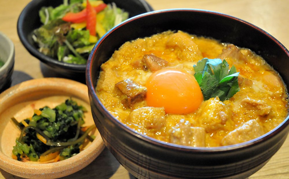 ランチの東京軍鶏親子丼