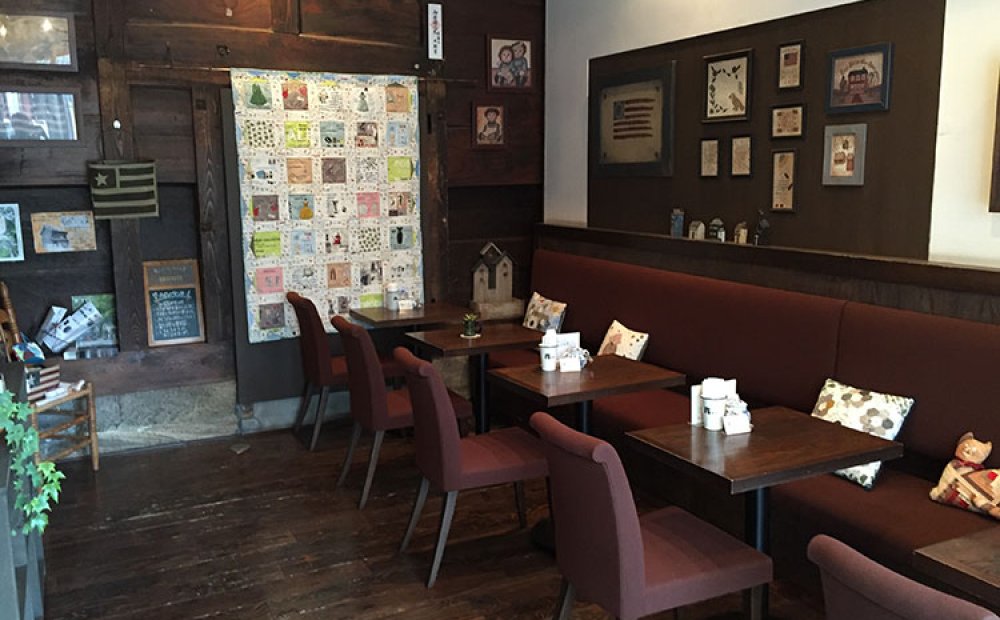 レトロな雰囲気の店内