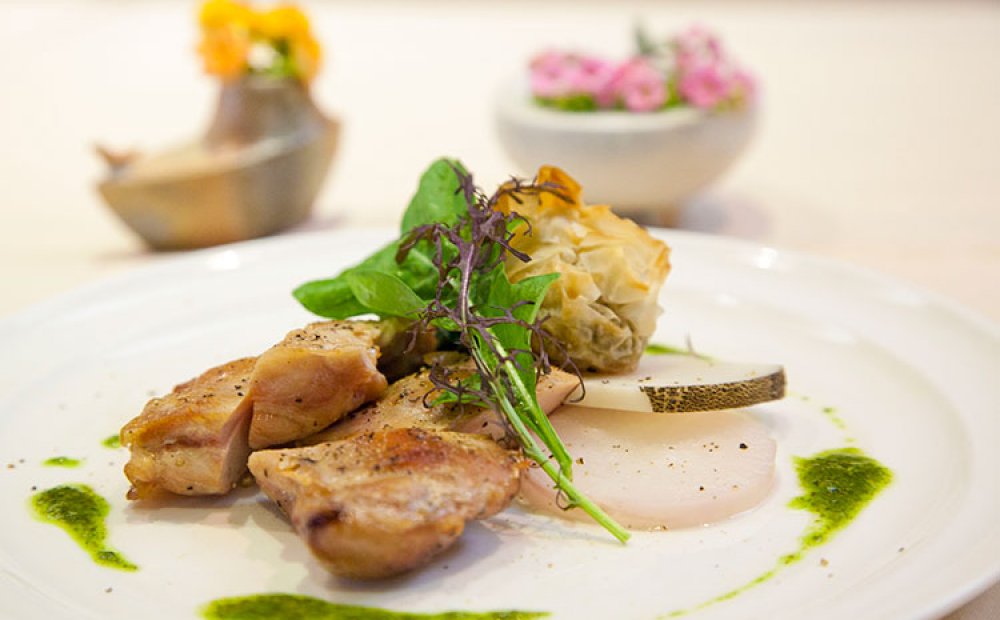 大山鶏のハチミツ風味オーブン焼