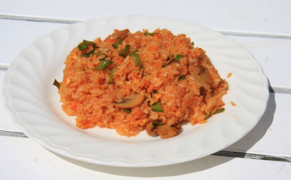 ピリッと辛い南国チャーハン