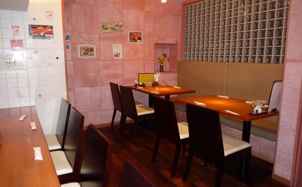 アットホームな雰囲気の店内