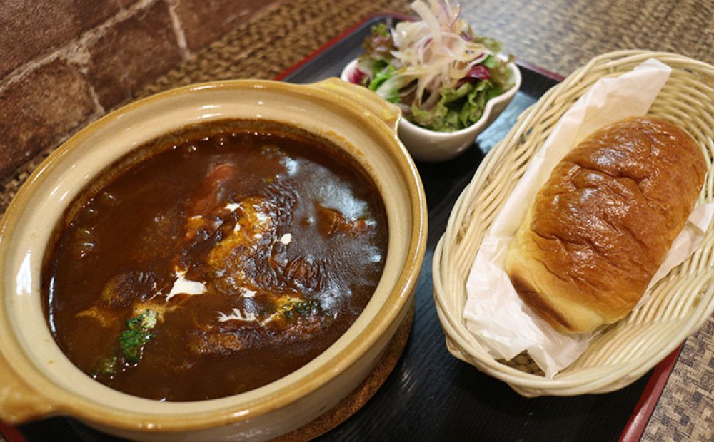 ビーフシチューはセットも可