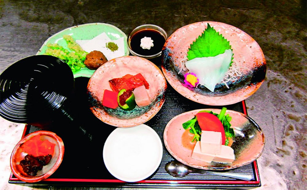 おまかせ御前1600円