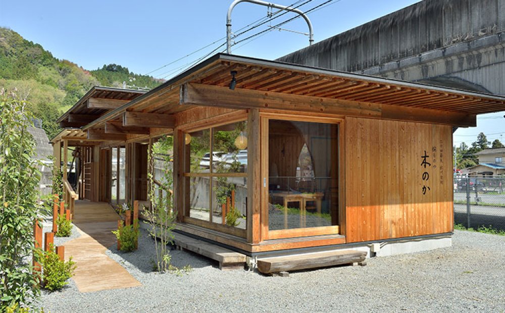 駅そばに建てられたモデルハウス