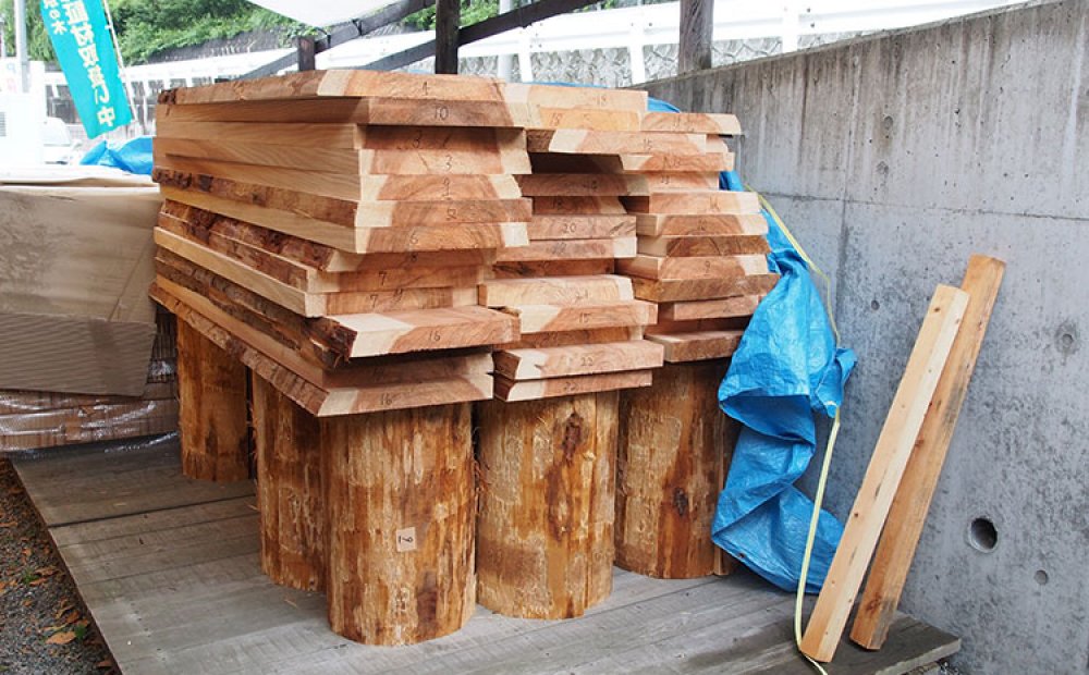 柱1本、板1枚から販売する