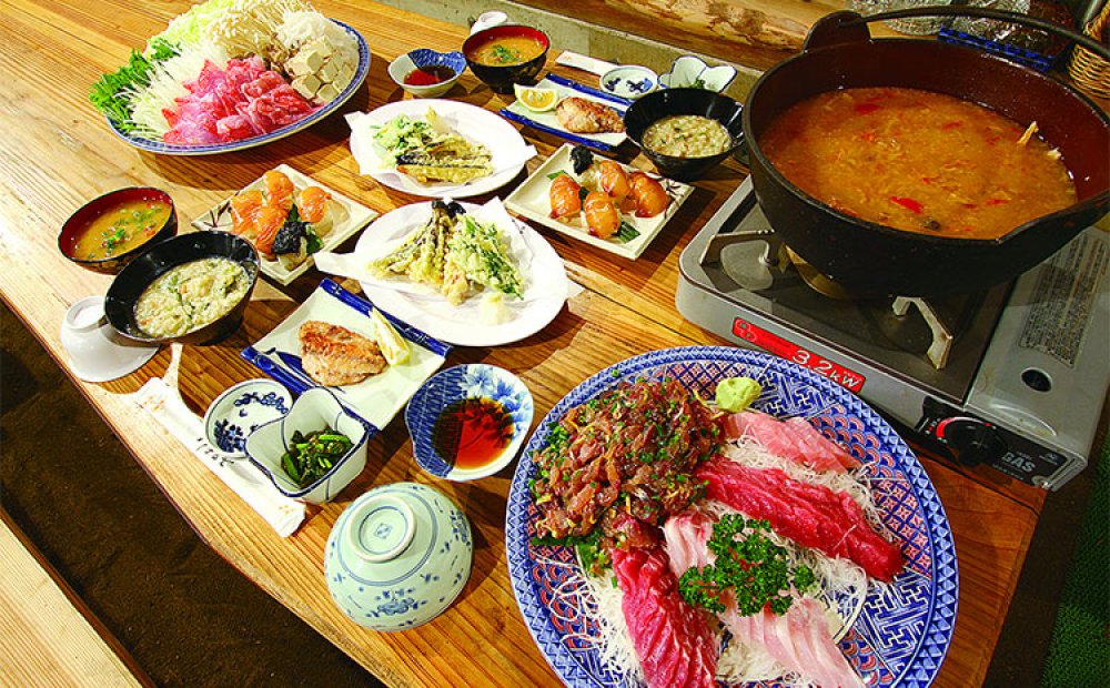 島食材を使った鍋は10～3月