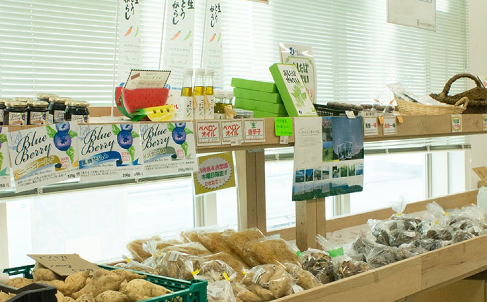 みやげとして喜ばれそうな商品も