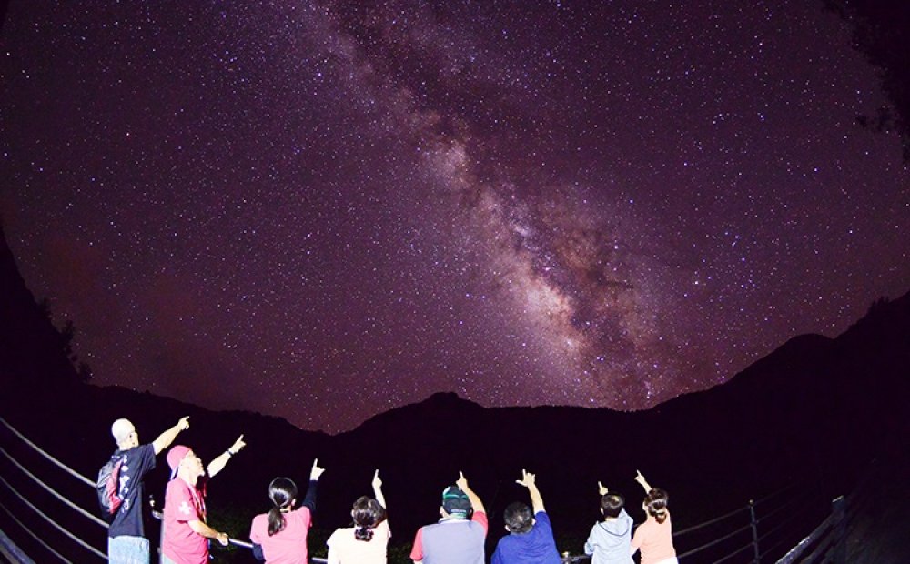 満点の星空を眺めよう(（C）boninblue-shima)