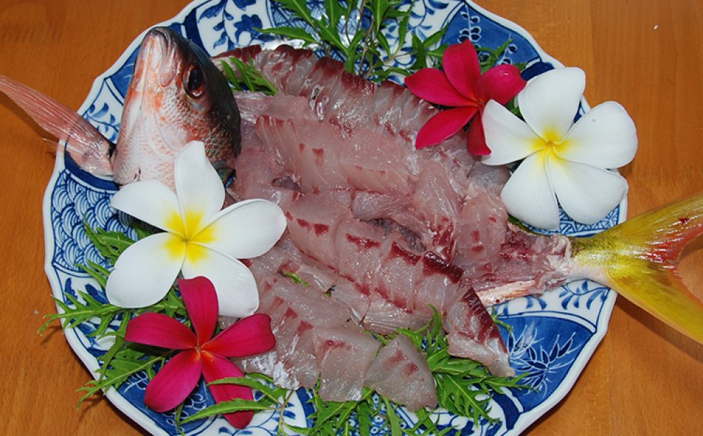 ウメイロ（ギンムツ）の刺身