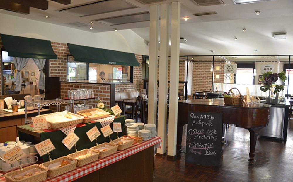 ランチビュッフェ