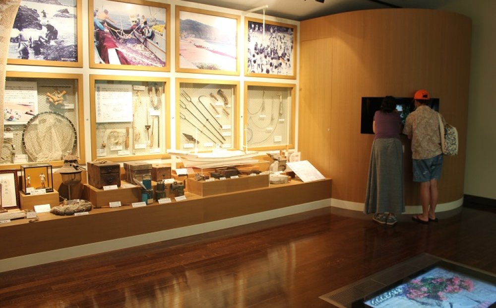 動く展示などが興味深い新館