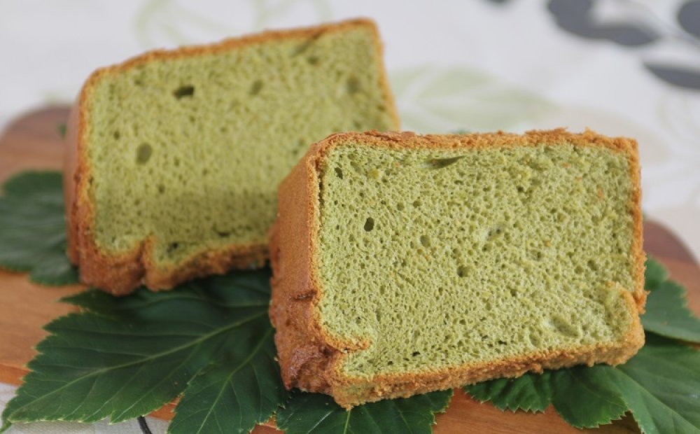 宿の名物スイーツ・あしたばシフォンケーキ