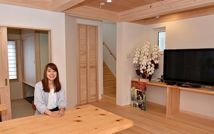 多摩産材からあふれる香りに感動