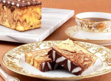 原宿はちみつプレミアムマーブルケーキ