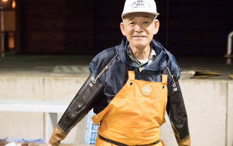 ベテランイセエビ漁師