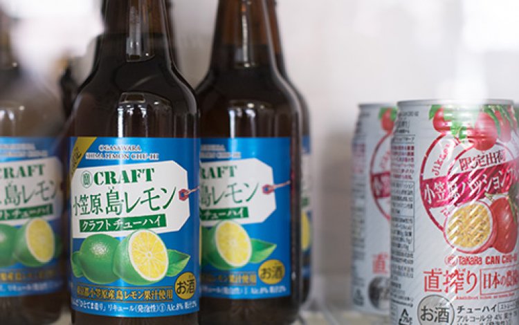 海風に吹かれながら、小笠原のお酒を楽しもう！