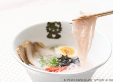 江戸玉川屋の乾麺セット（東京ピンクとんこつラーメンとうどん、ひやむぎ）