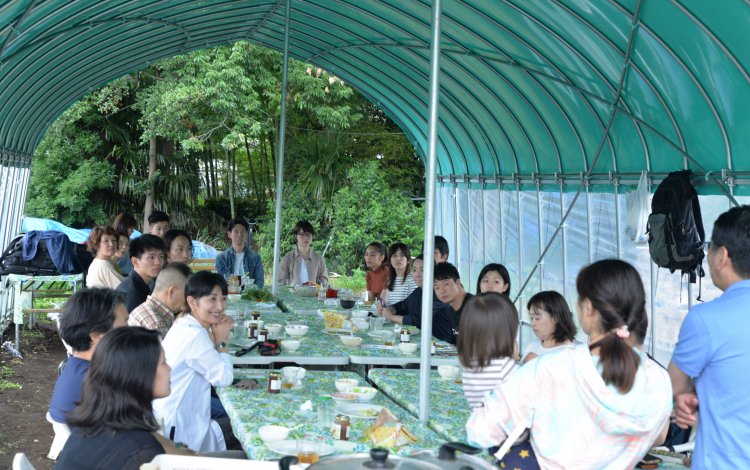 東京で野菜収穫体験＆ピザ作り