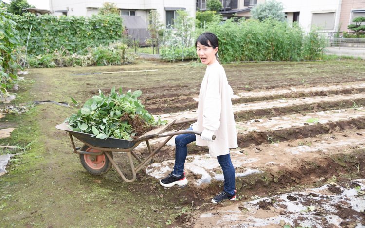 土や作物にふれて感じる、大地の息吹