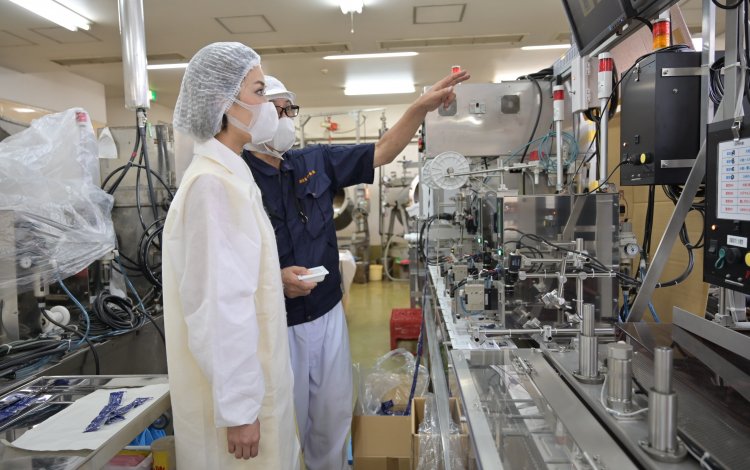 さっそく工場を見学！