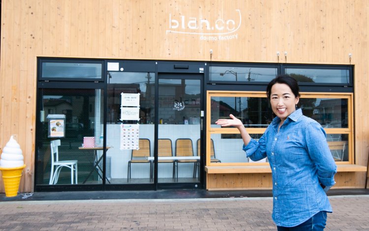 近隣で秋川の鮎を食べられるお店「CAFE skeche」
