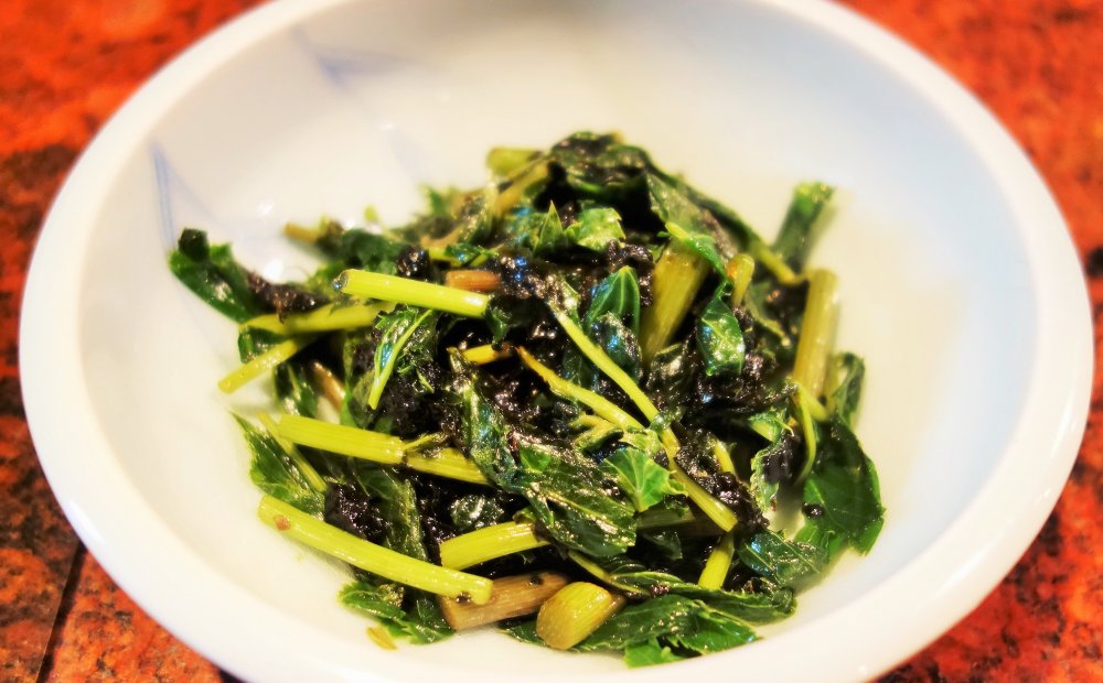 明日葉の椿油炒め