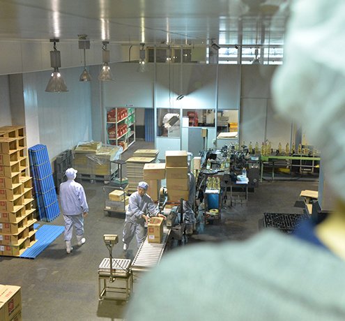 縦型工場でつくられるお酢