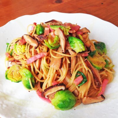 干しシイタケのバター醤油パスタ