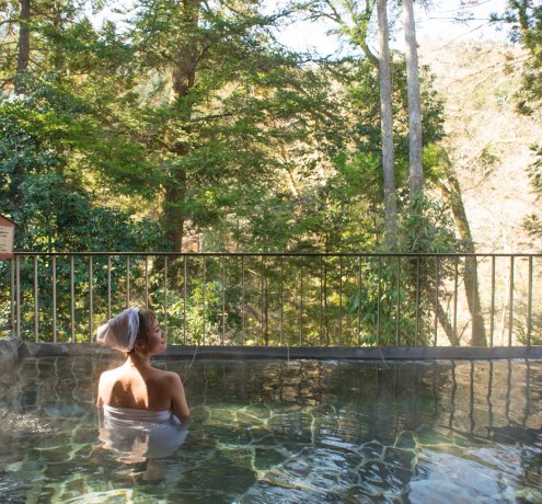 絶景を楽しめる本格温泉