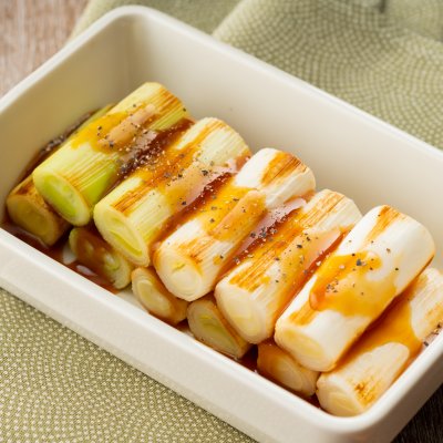 焼き千住ねぎのオイスターポン酢がけ