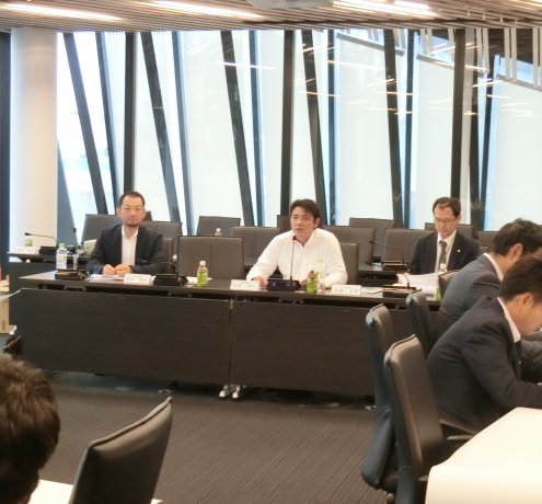 “東京むさし農業協同組合”青壮年部の部長として