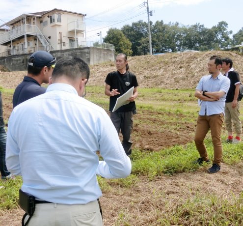 “東京むさし農業協同組合”青壮年部の部長として