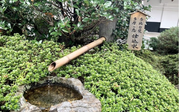 東京都あきる野市産「コシヒカリ」を100％使用し、福生の水で仕込んだ、全てが東京産の日本酒