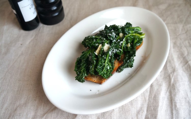 ハーブ農家の料理とおいしい畑の話