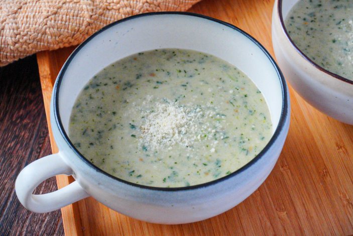 【食育レシピ】
小松菜と里芋のとろ〜り味噌ポタージュ