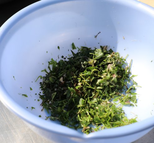 炭火での餅焼き