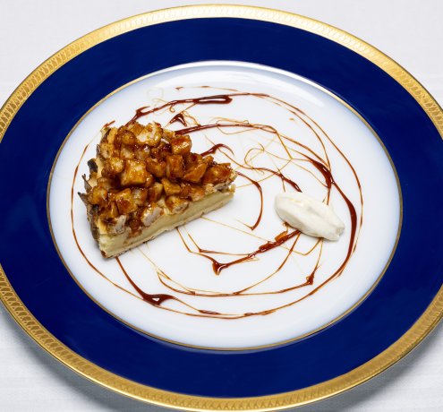 ⑤　東京都立赤羽北桜高等学校
山内明日風さん
作品名：『治助芋のキャラメルトールタ』