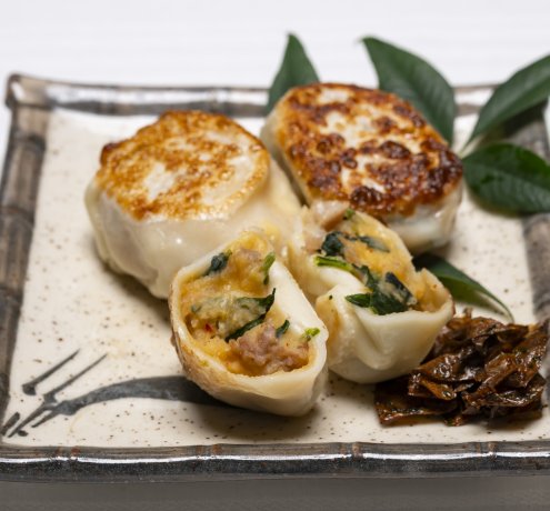 ⑦　東京都立農業高等学校
吉岡夏海さん
作品名：『旨辛‼おやき風カムジャパン！』