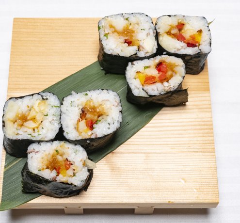 ⑧　東京都立赤羽北桜高等学校
加藤雄太さん
作品名：『イモール』