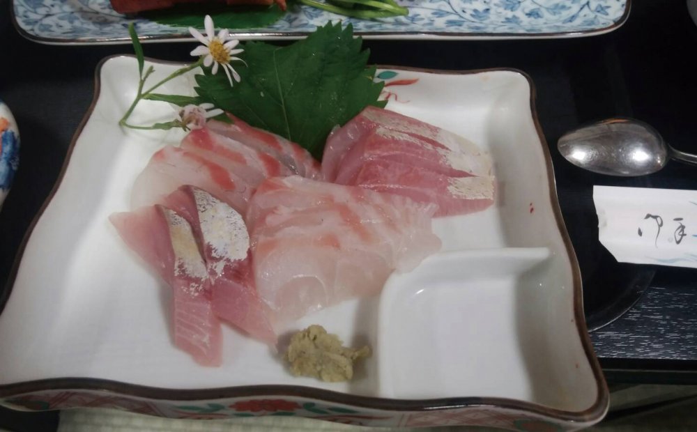地魚のお刺身
