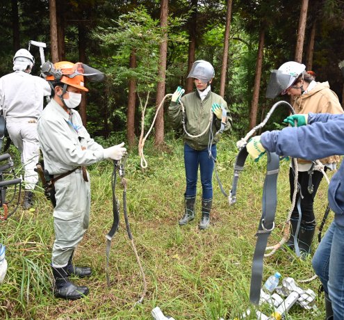 講習を受けたら実際に森へ！