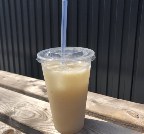 フレッシュな果実を楽しめるイートイン