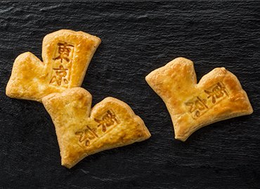 「江戸花橘どらやき」と「東京サブレ」のセット