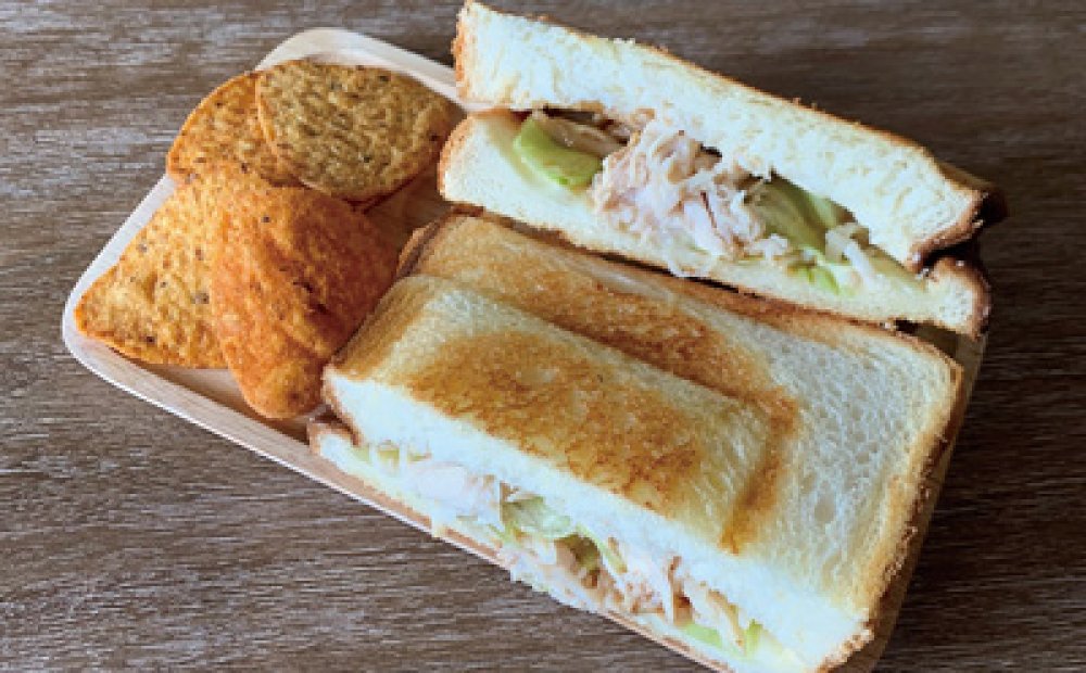 甘辛チキンホットサンド