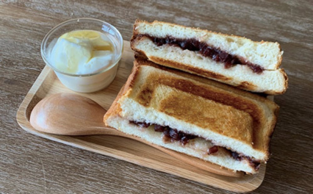 あずきバターホットサンド