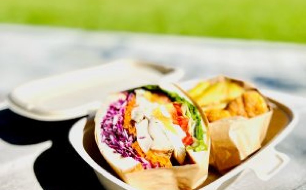 ギズモサンド（ポテト付）