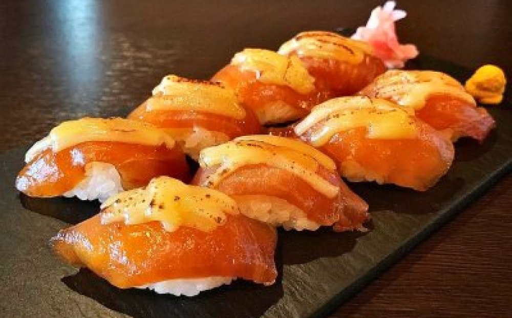 島ずし、2 種の島ずし春巻