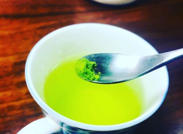 東京の植木屋さん 天神山須藤園の オリーブリーフパウダーと本ゆずマーマレード