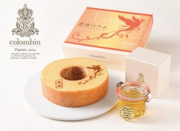 【原宿スイーツ】洋菓子の老舗コロンバン生はちみつとバウムクーヘンのセット