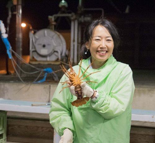 大島のイセエビをハント！